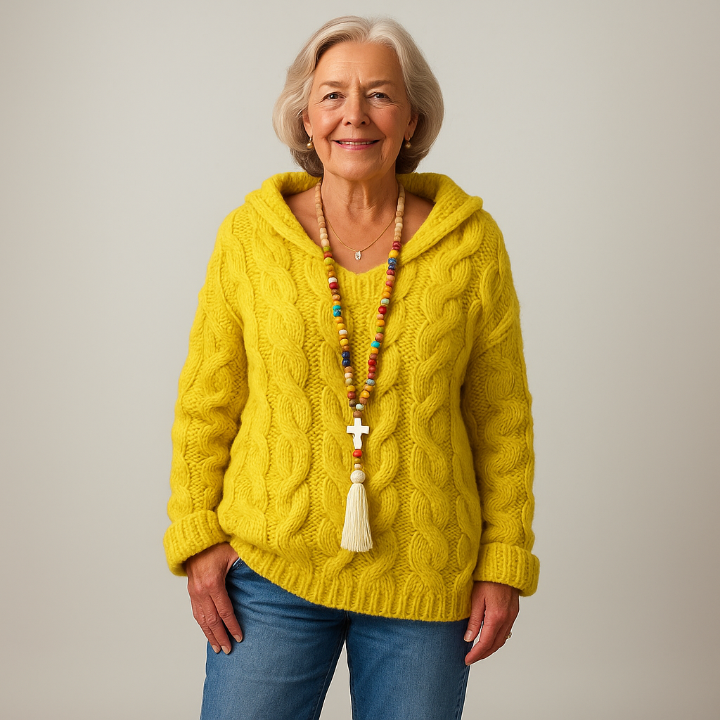 Lysa & Co – Cozy and Stylish Knit Hoodie