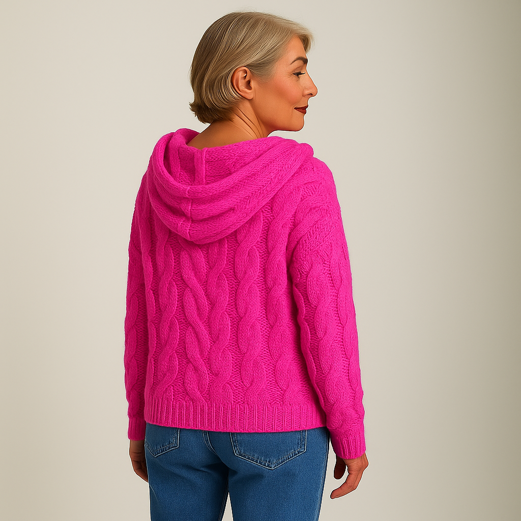 Lysa & Co – Cozy and Stylish Knit Hoodie