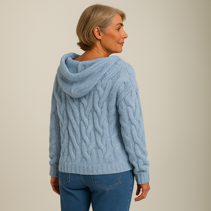 Lysa & Co – Cozy and Stylish Knit Hoodie