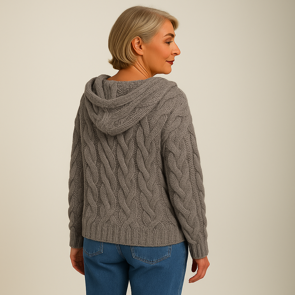 Lysa & Co – Cozy and Stylish Knit Hoodie