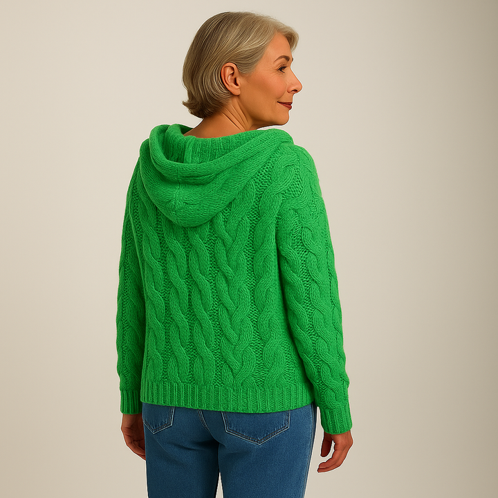 Lysa & Co – Cozy and Stylish Knit Hoodie