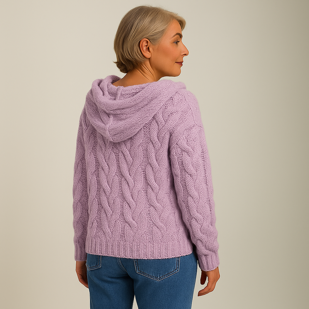 Lysa & Co – Cozy and Stylish Knit Hoodie
