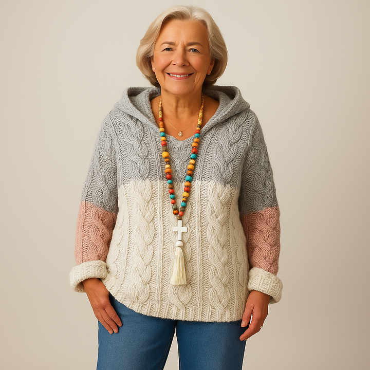 Lysa & Co – Cozy and Stylish Knit Hoodie