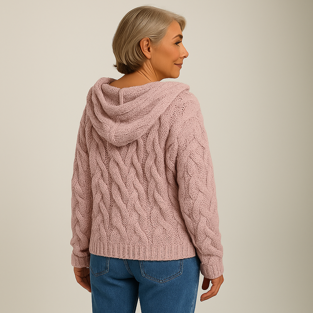 Lysa & Co – Cozy and Stylish Knit Hoodie