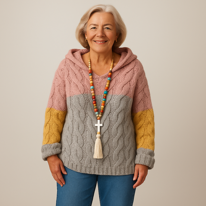 Lysa & Co – Cozy and Stylish Knit Hoodie
