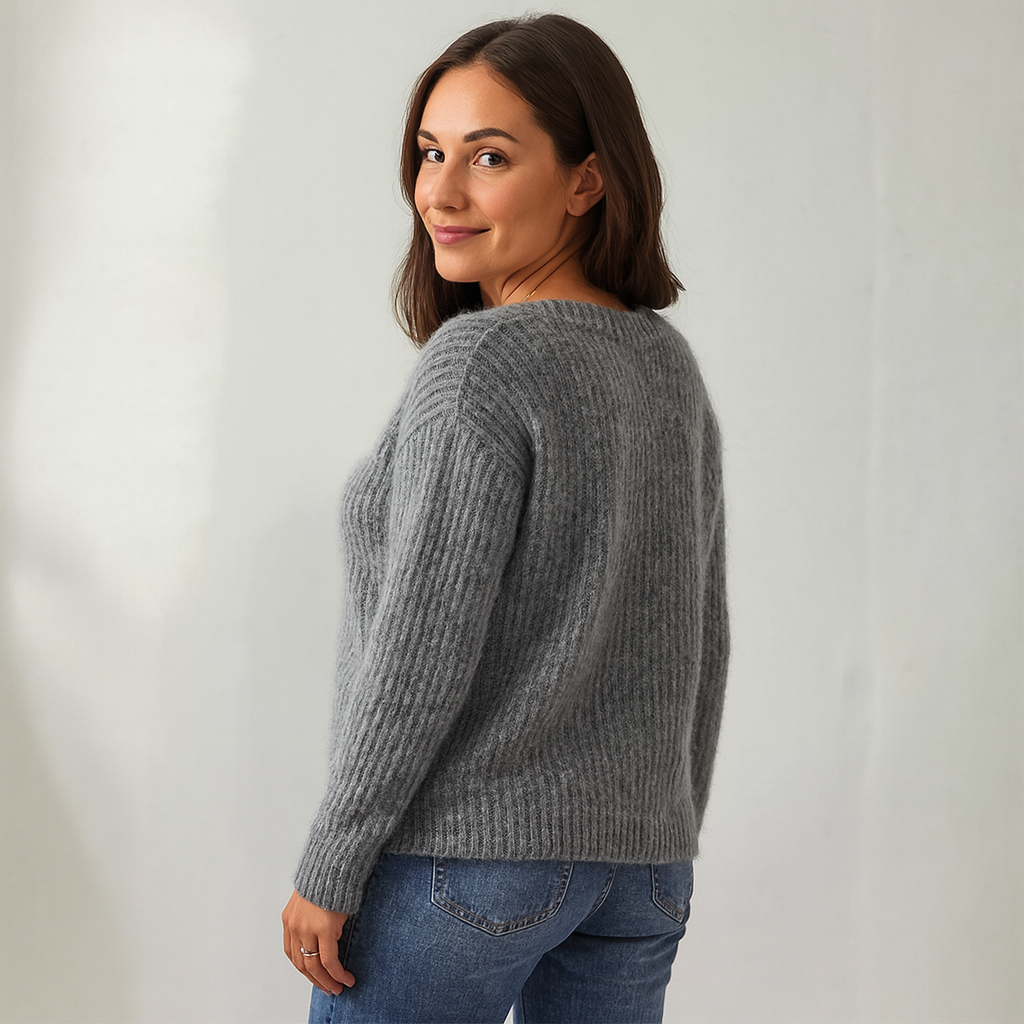 Lysa & Co - Classic Icelandic Wool Knit Sweater