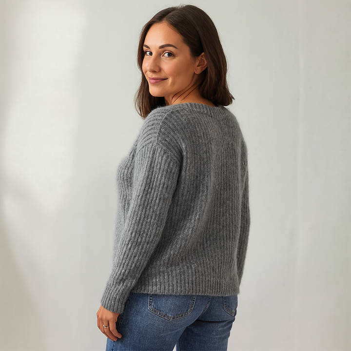 Lysa & Co - Classic Icelandic Wool Knit Sweater