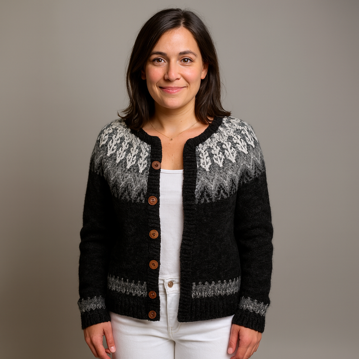 Lysa & Co - Classic Icelandic Wool Cardigan