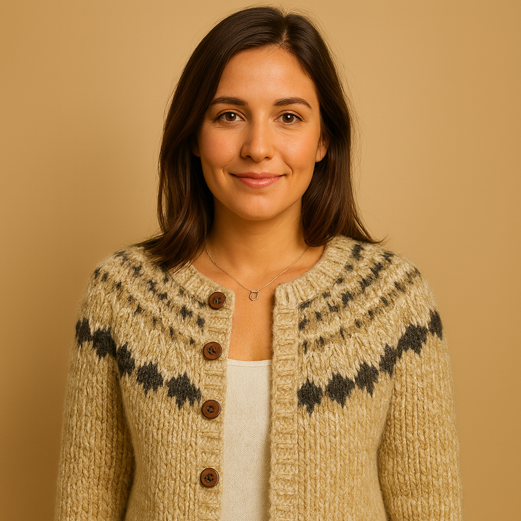 Lysa & Co - Classic Icelandic Wool Cardigan