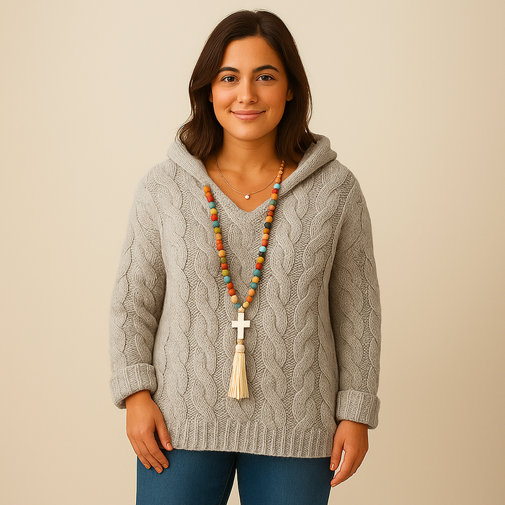 Lysa & Co – Cozy and Stylish Knit Hoodie