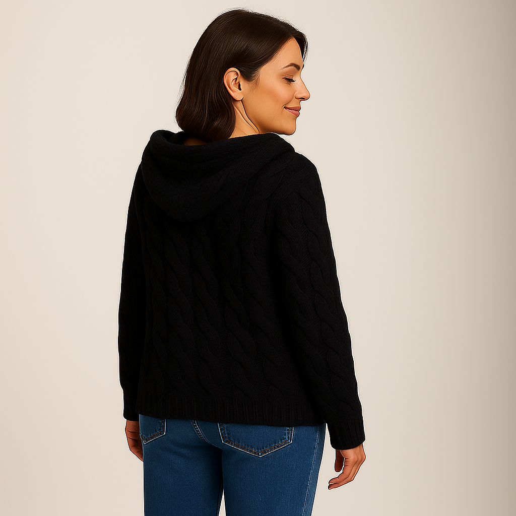Lysa & Co – Cozy and Stylish Knit Hoodie