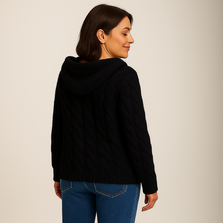 Lysa & Co – Cozy and Stylish Knit Hoodie
