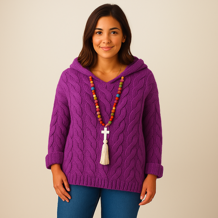 Lysa & Co – Cozy and Stylish Knit Hoodie