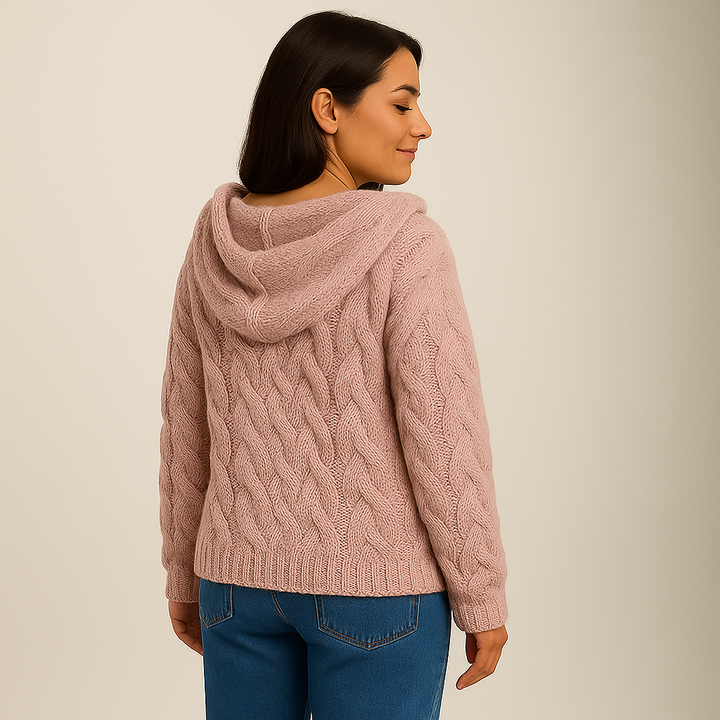 Lysa & Co – Cozy and Stylish Knit Hoodie