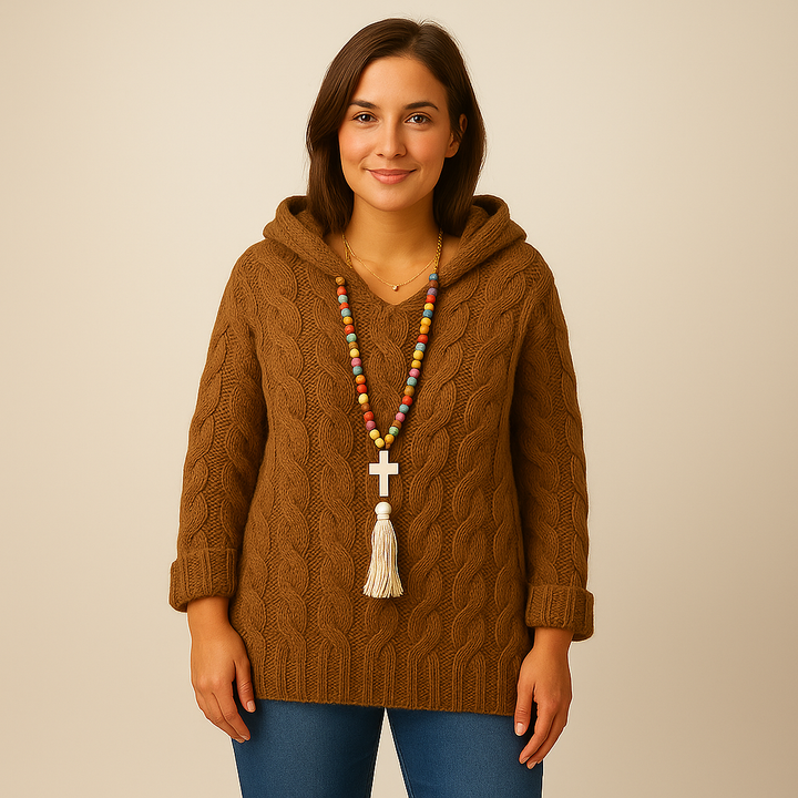 Lysa & Co – Cozy and Stylish Knit Hoodie