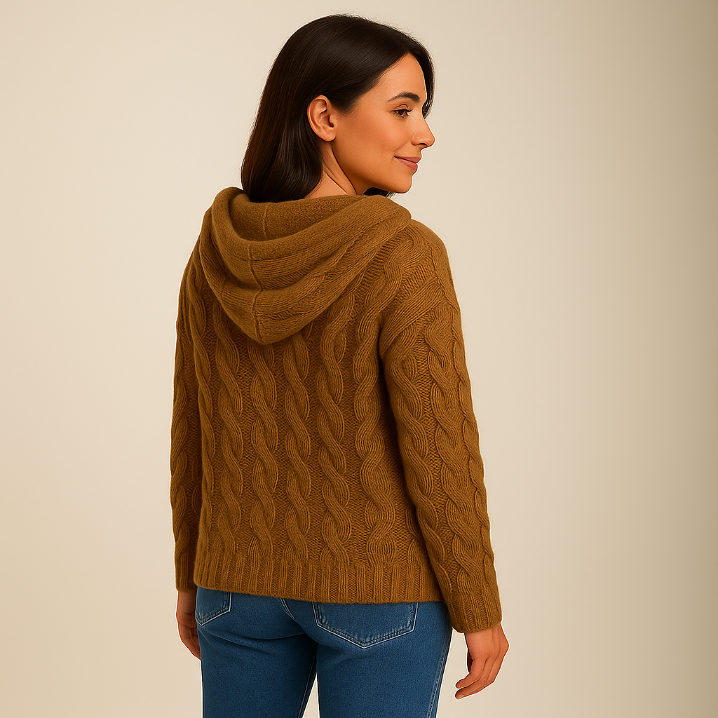 Lysa & Co – Cozy and Stylish Knit Hoodie