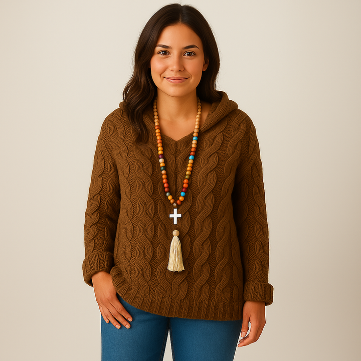 Lysa & Co – Cozy and Stylish Knit Hoodie