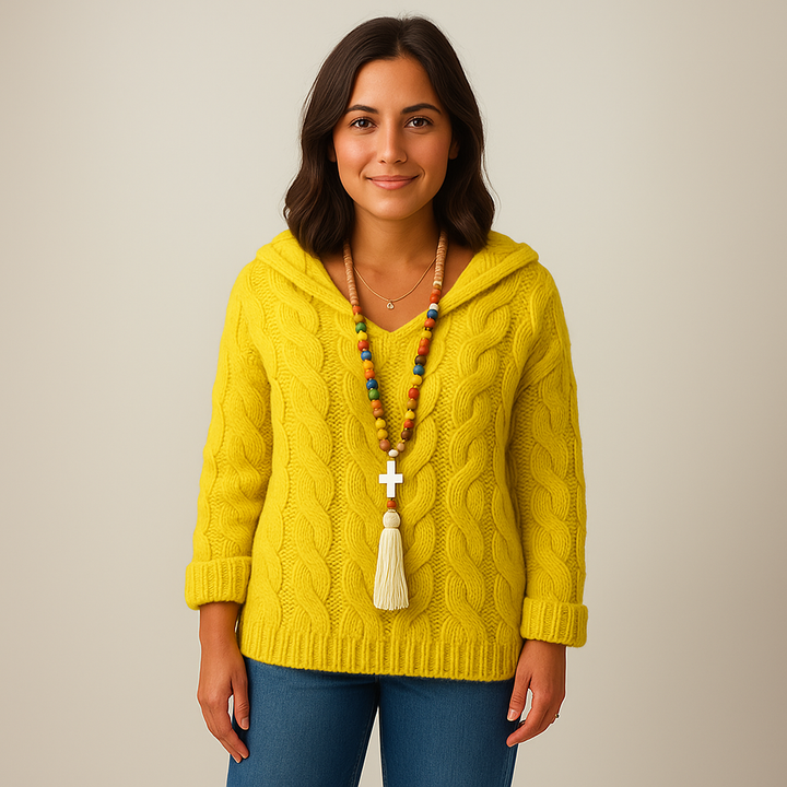 Lysa & Co – Cozy and Stylish Knit Hoodie