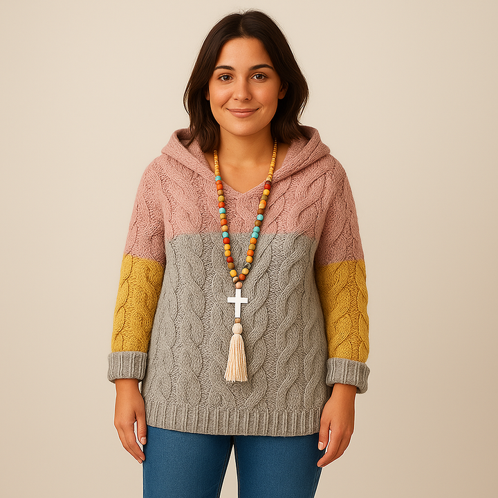 Lysa & Co – Cozy and Stylish Knit Hoodie