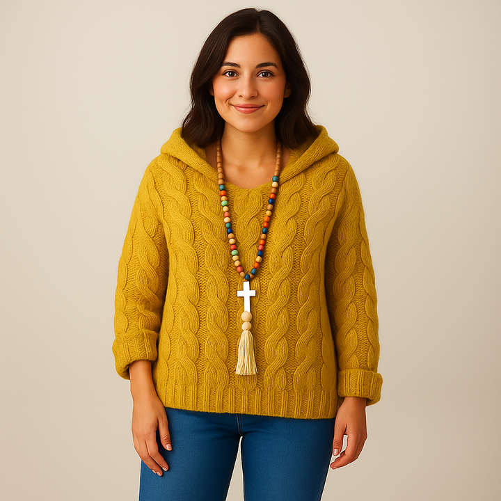 Lysa & Co – Cozy and Stylish Knit Hoodie