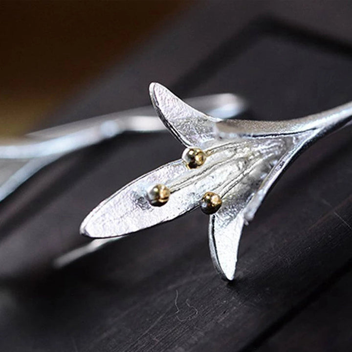 Bloesem - Hopea Kukka Korvakorut.