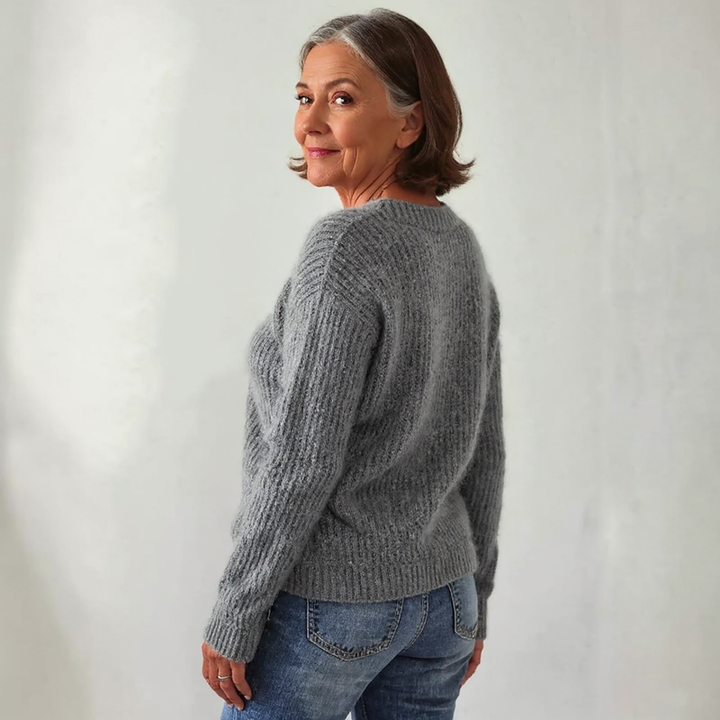 Lysa & Co - Classic Icelandic Wool Knit Sweater